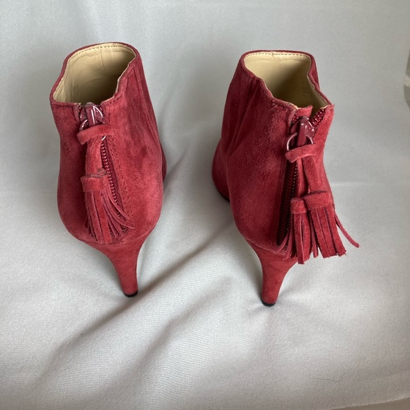 Sole Society Red Suede Ankle boots size 6.5 - Picture 3 of 9